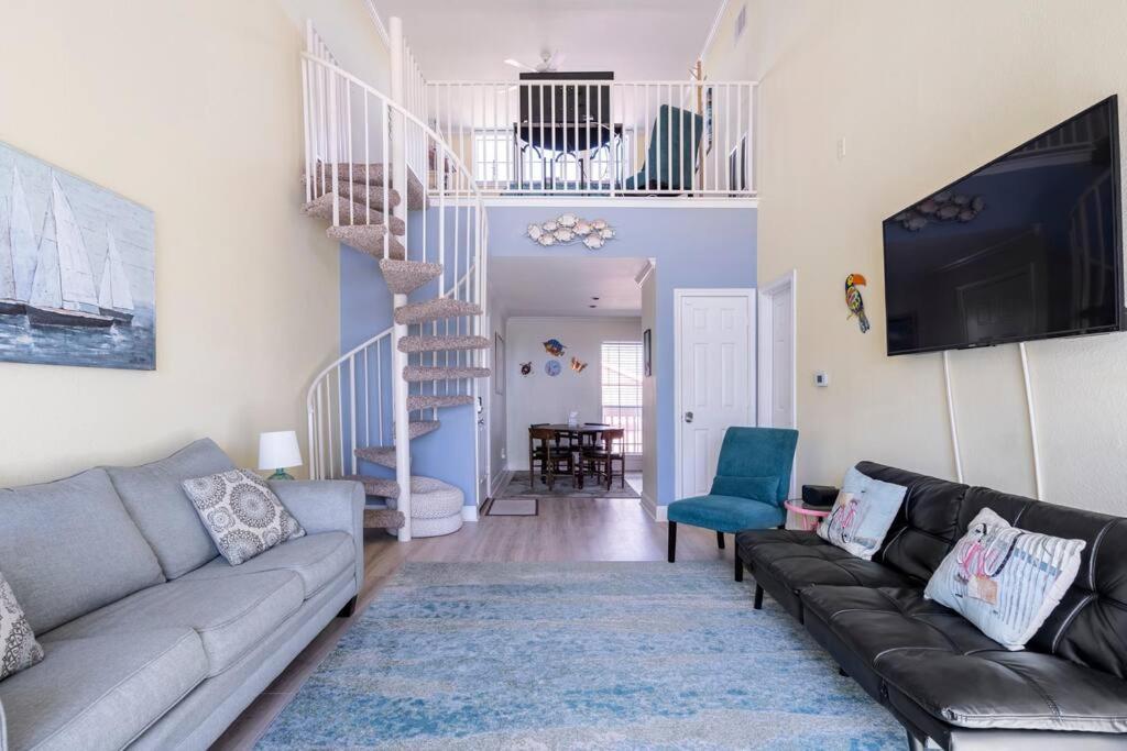Appartamento Oceanfront At The Dawns Galveston Esterno foto